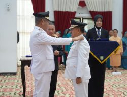 Yohanes Ontot Dilantik Sebagai Bupati Sanggau