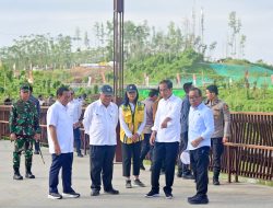 Panglima TNI Dampingi Presiden RI Resmikan Plaza Seremoni di IKN