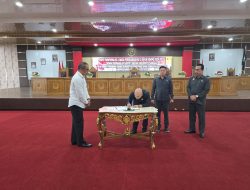 DPRD Sanggau Bentuk Tujuh Fraksi