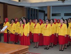 Bupati Sanggau Lantik Pengurus Gabungan Organisasi Wanita Periode 2025-2030