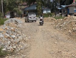 PUPR Sanggau Perbaiki Ruas Jalan Abdul Fatah Kedukul