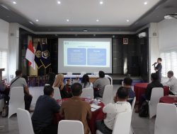 Imigrasi Sanggau Sosialisasikan Aplikasi Pelaporan Orang Asing Kepada Pengusaha