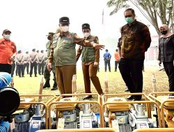 Bupati Sanggau Apresiasi Bantuan PT Finnantara Intiga Untuk Penanganan Karhutla