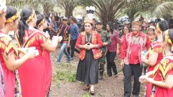 Wabup Susana Tutup Ritual Adat Notokng, Dorong Generasi Muda Lestarikan Budaya